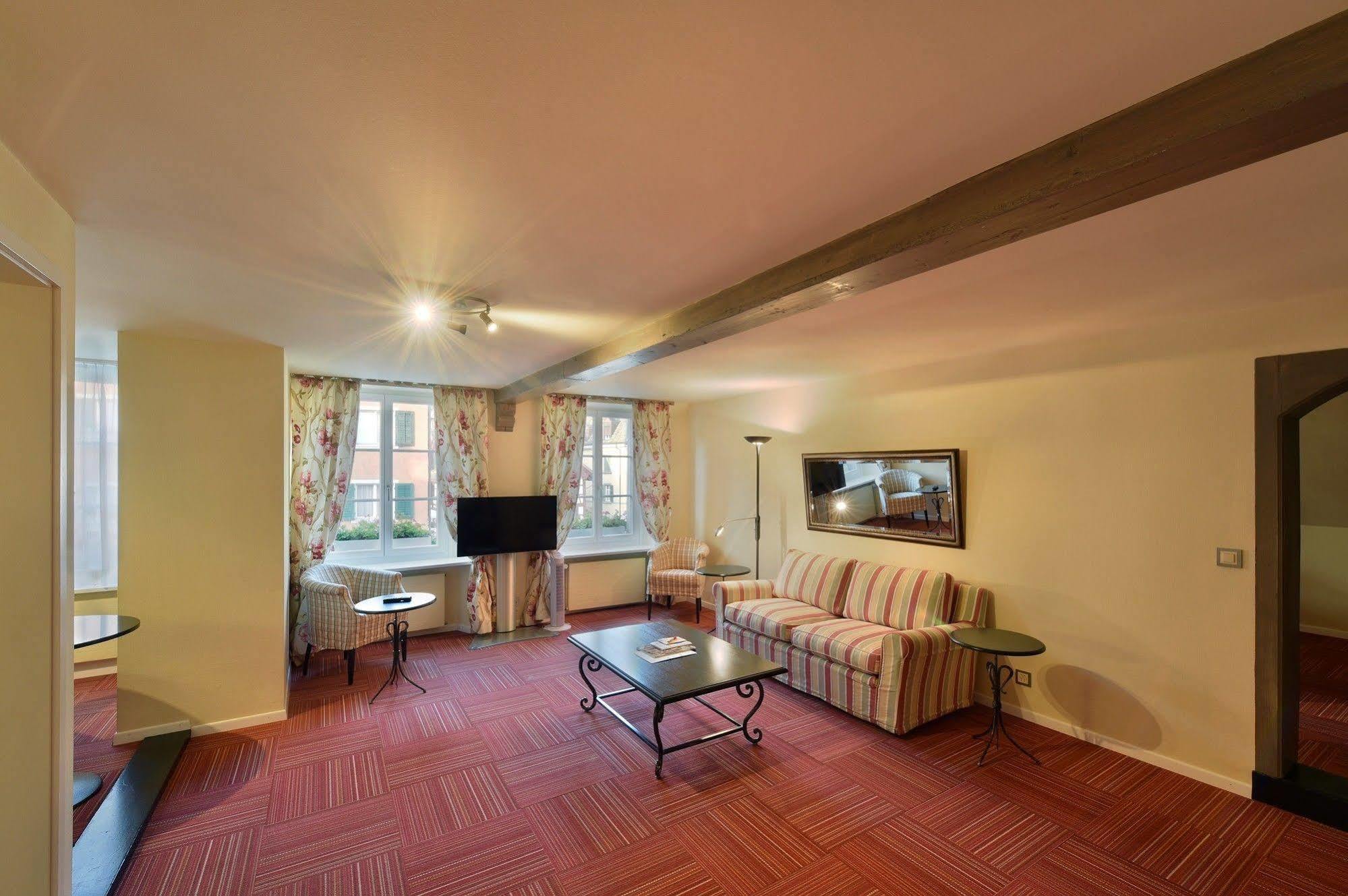 Romantik Hotel Schwan Horgen Exterior photo
